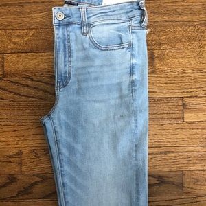 AE HIGH RISE JEGGING CROP